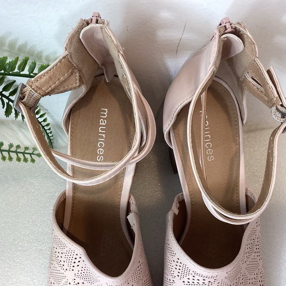 MAURICES JENNA DOUBLE STRAP LASER CUT BLOCK HEEL SANDALS PALE MAUVE SZ 9 - Picture 7 of 10